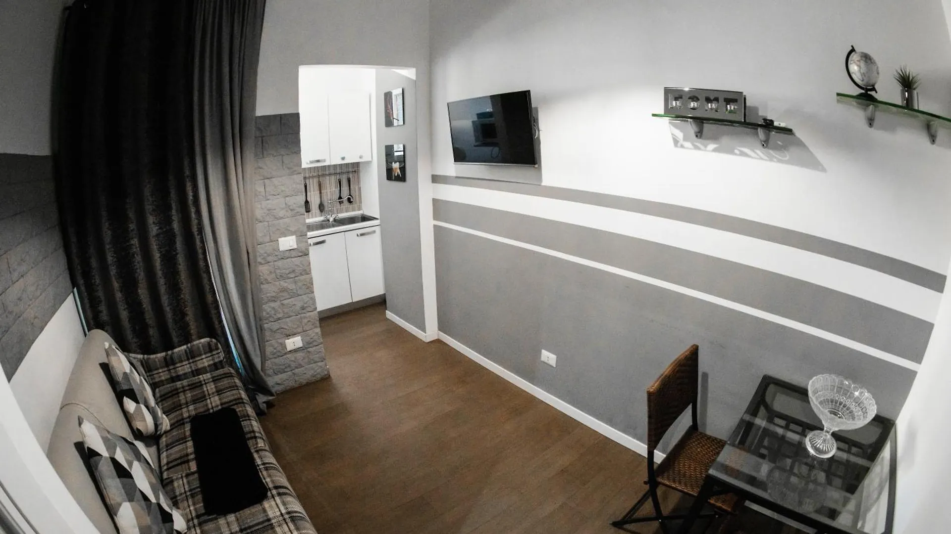 ** Guest house La Residenza Isabella Milan Italy